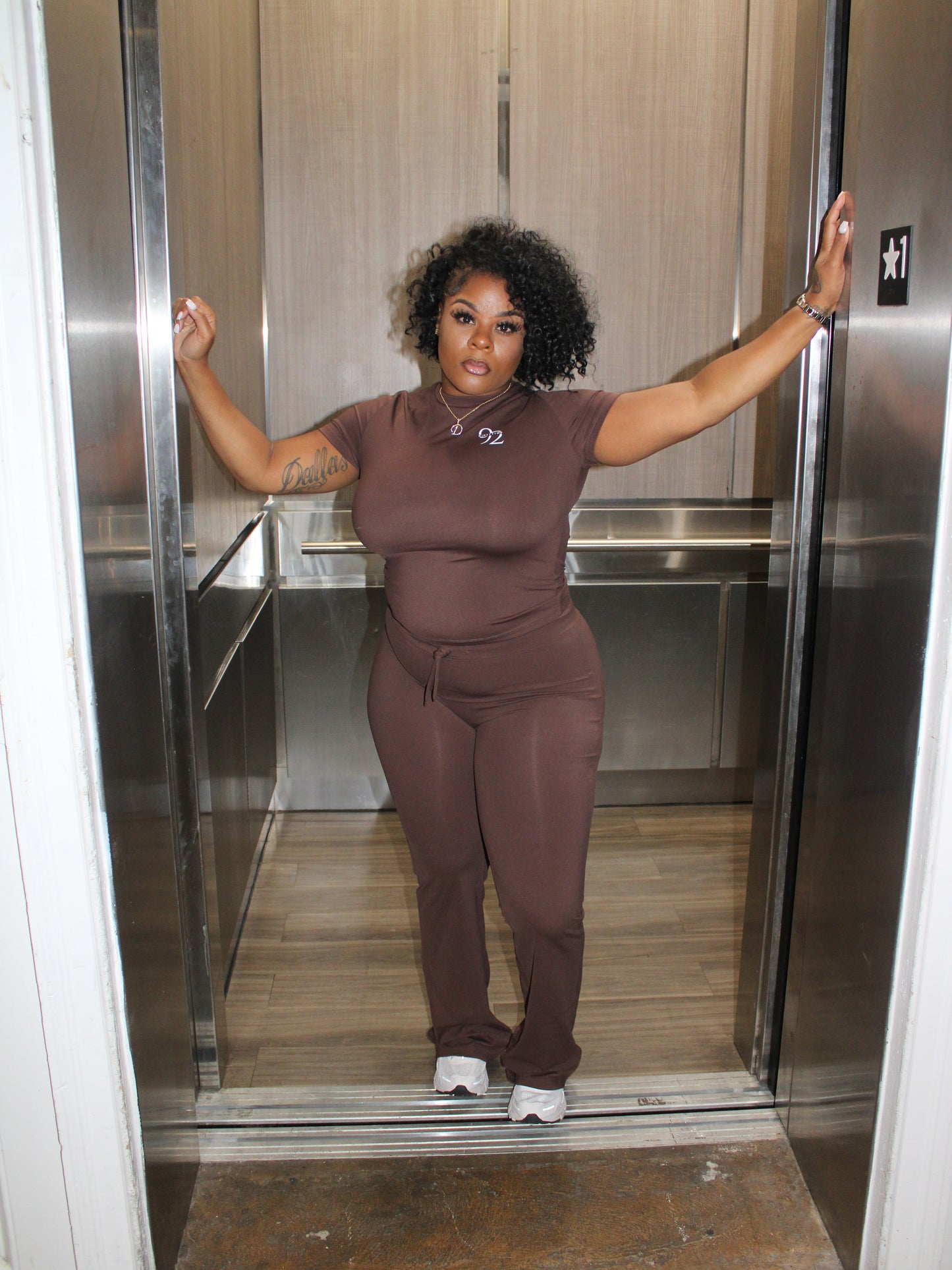 On Chill Flare Set